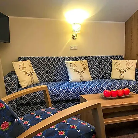 Andi's Skihotel 4*