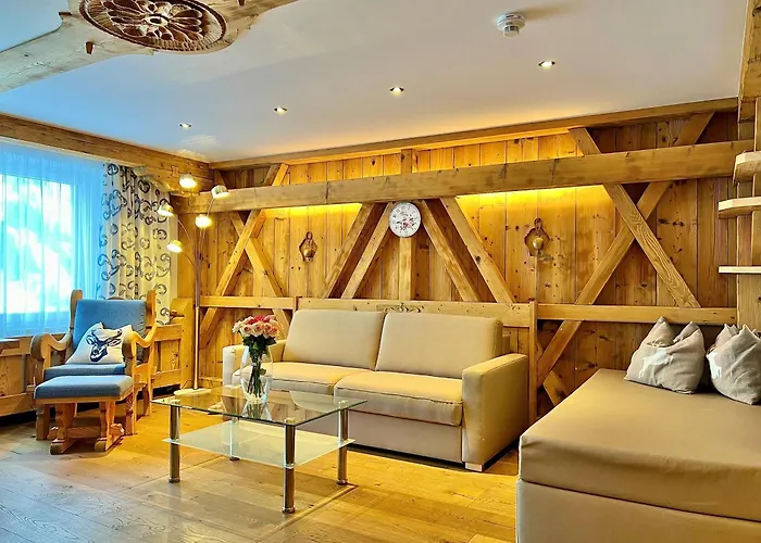 Andi's Skihotel Hotel 4*